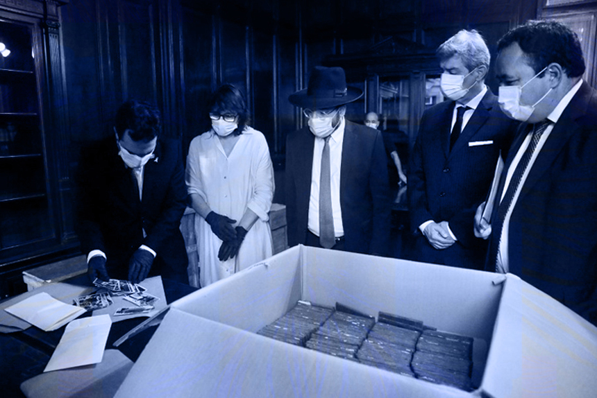Descubren cajas con material nazi en la Corte Suprema