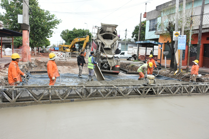 El gobierno de Kicillof invierte $140 mil millones en corredores urbanos de 15 municipios
