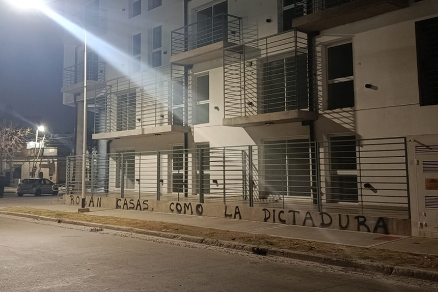 Las familias de Avellaneda perjudicadas por Bullrich inician acciones legales