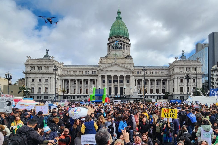 Nueva derrota legislativa para Milei