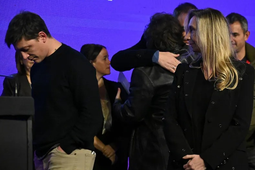 El derrumbe de los Milei