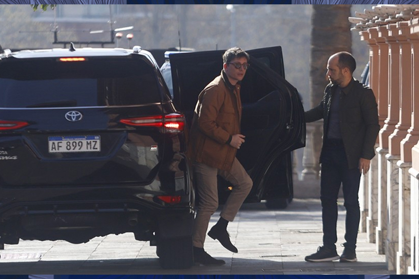 Milei reconfigura su cúpula de campaña tras la derrota en Buenos Aires