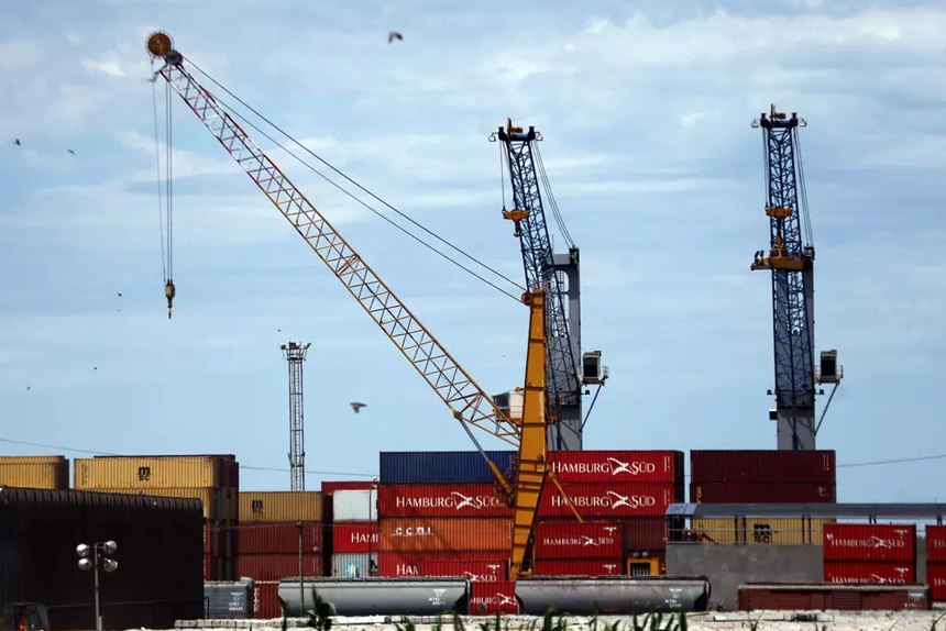 Contrabando: las cámaras de Aduana no ven