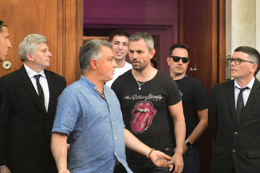 LLA – PRO: Ahora también se roban entre ellos