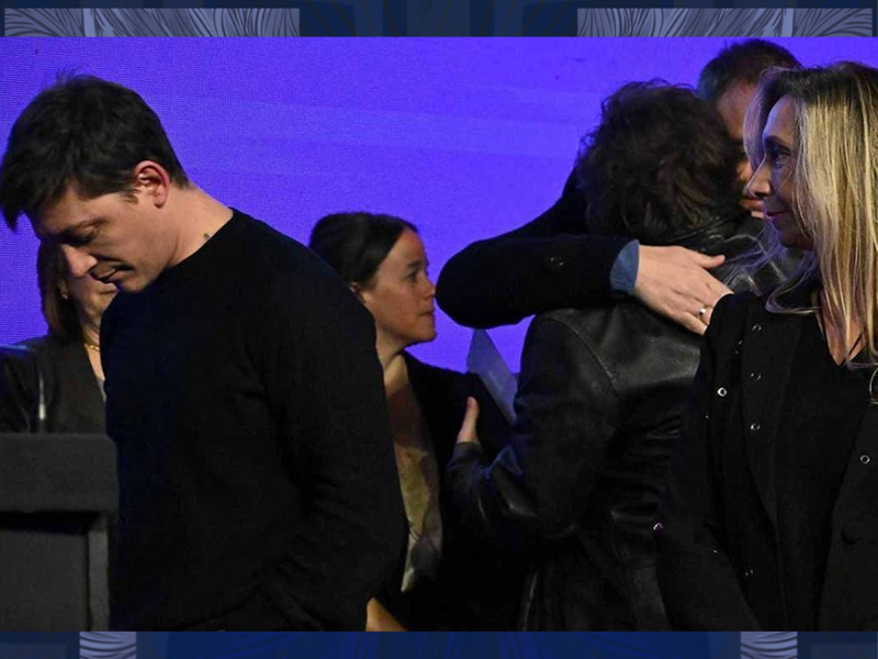 Renuncia Francos, agarra Adorni, Caputo acecha