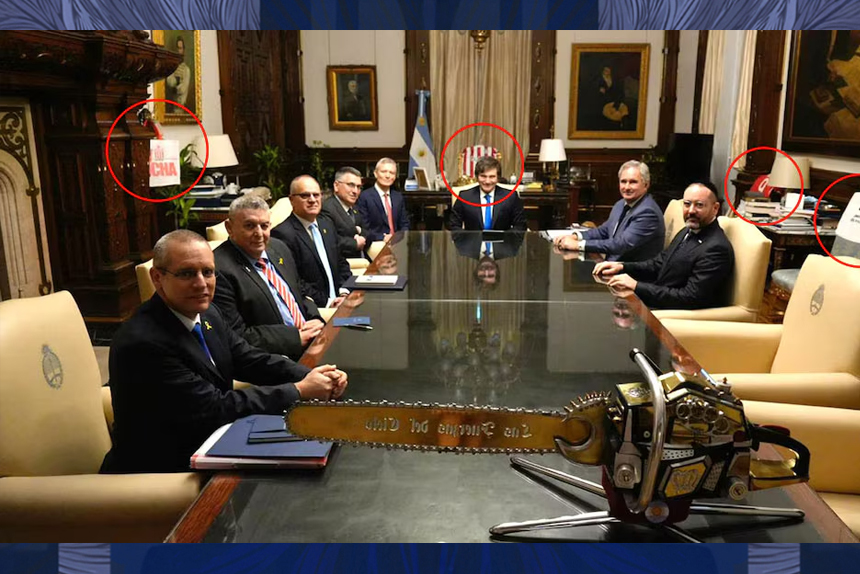 Chiqui Tapia le gana un importante round a Milei, que se terminó bajando del viaje al sorteo del Mundial