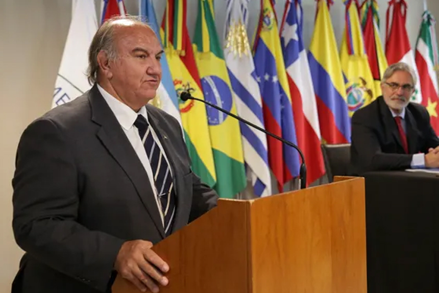 Alberto Baños deja la Subsecretaría de Derechos Humanos