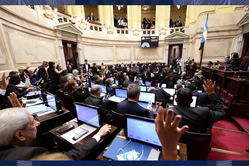 El gobierno acepta un Presupuesto recortado y posterga la reforma laboral