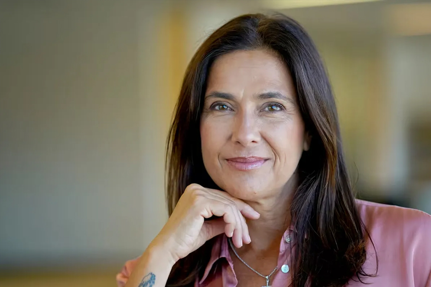 “Embajadas paralelas”: Denuncian a Santiago Caputo por contratos de lobbistas yanquis con la SIDE