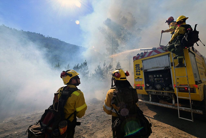 El bloqueo de fondos y los recortes agravaron la tragedia de los incendios forestales