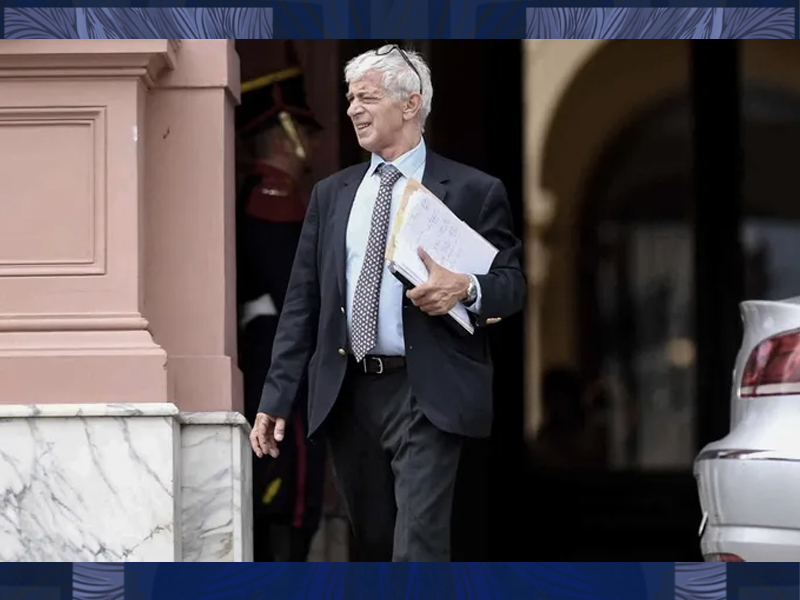 La sucesión de Cúneo Libarona revive la lucha entre Karina Milei y Santiago Caputo por el control del gabinete