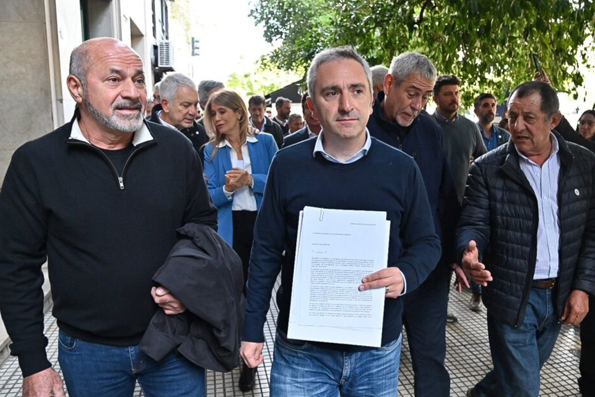 Intendentes bonaerenses denuncian una deuda de $220 mil millones en alimentos escolares