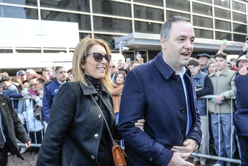 La justicia avanza sobre los contratos de la esposa de Adorni