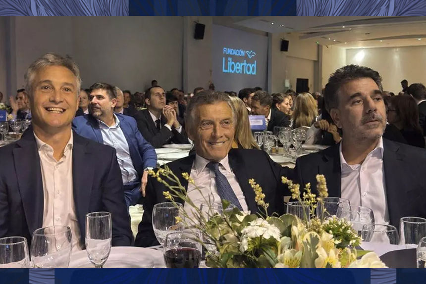 Horas decisivas: Los hermanos presidenciales analizan qué hacer con Adorni